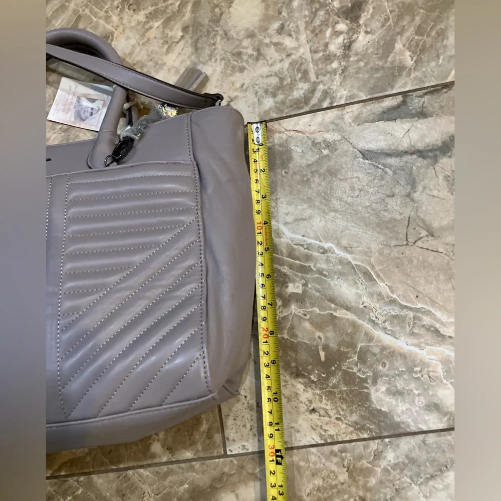 Jessica Simpson Emmy Bag NWT - Picture 6 of 6